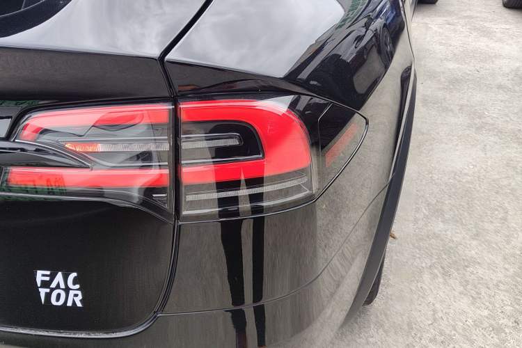 Used Tesla Model X 2023 Dual-Motor All-Wheel-Drive Version
