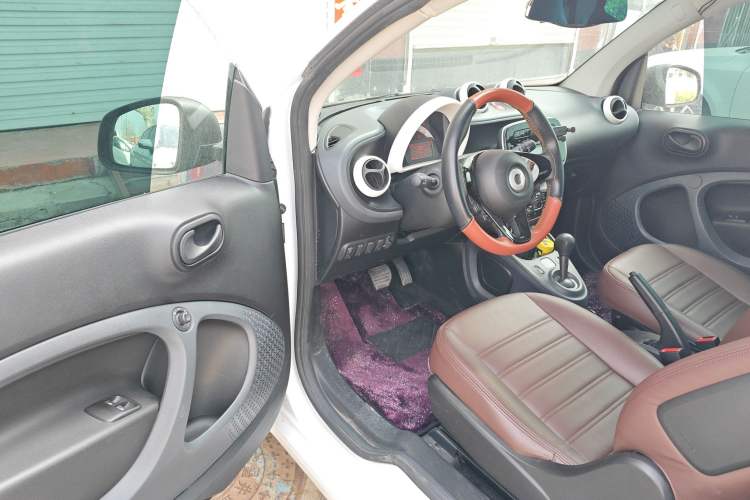 Used smart fortwo 2018 1.0L 52kW Hardtop Dynamic Version China V