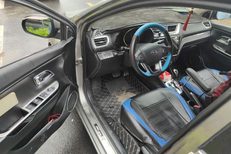 Used Kia K2 2011 Sedan 1.6L Automatic Transmission Premium