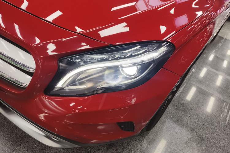 Used Mercedes-Benz GLA 2016 GLA 200 Fashion Model Left Front Headlight