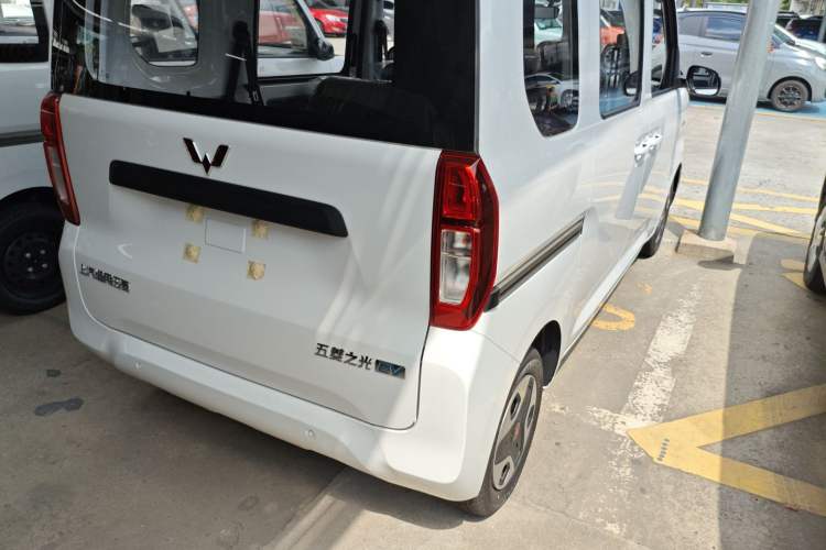 Used Wuling Zhiguang New Energy 2025 Comfort Model
