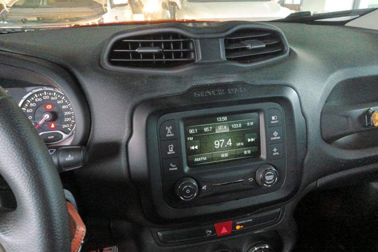 Used Jeep Renegade 2017 180T Automatic High-Energy Version