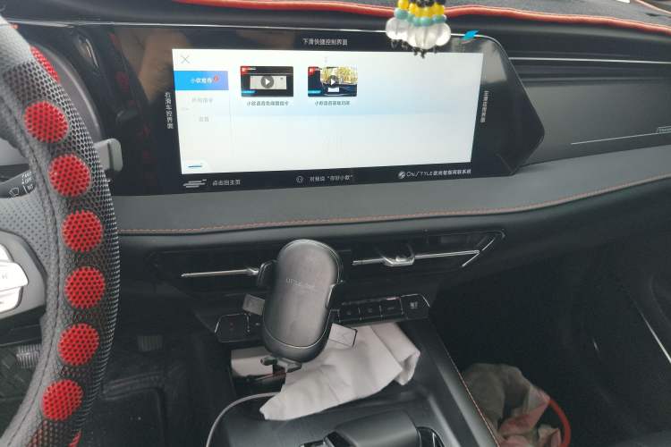 Used CHANGAN OSHAN X7 PLUS 2022 1.5T Blue Whale Edition Automatic Prestige Version Audio And AC Panel