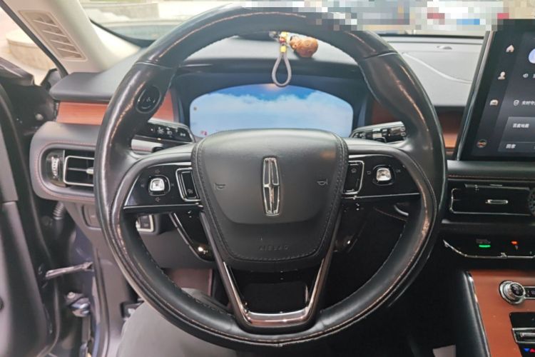 Used Lincoln Aviator 2020 3.0T V6 Four-Wheel Drive Premium Edition Steering Wheel