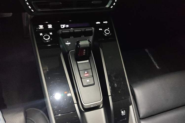 Used Porsche 911 2020 Carrera 4 3.0T Gear Lever