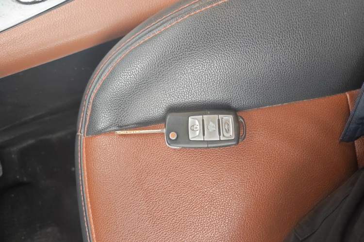 Used FORTHING Joyear X5 2015 1.6L Manual Luxury Model
