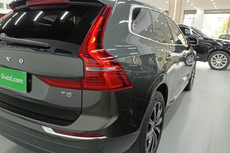 Used Volvo XC60 2021 T5 4x4 Smart Luxury Edition