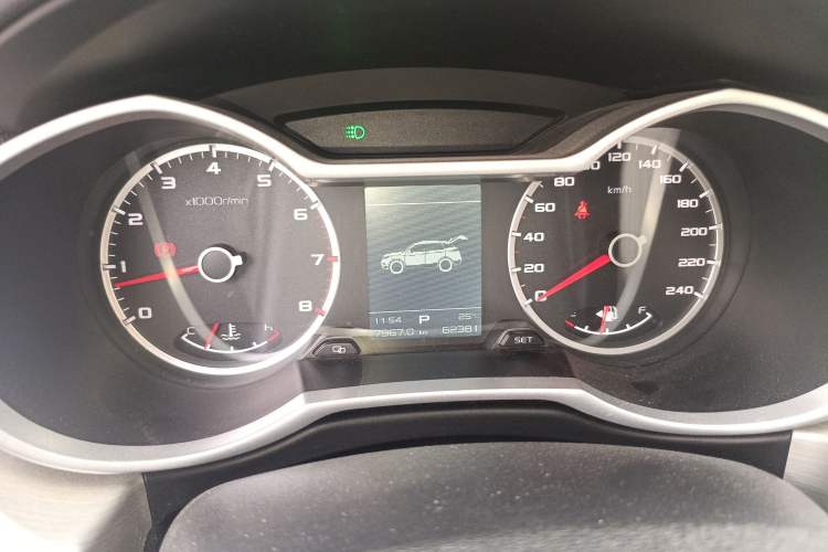 Used Geely Auto Emgrand X7 Sport 2018 1.8TD Automatic Two-Wheel Drive Zhiya Model