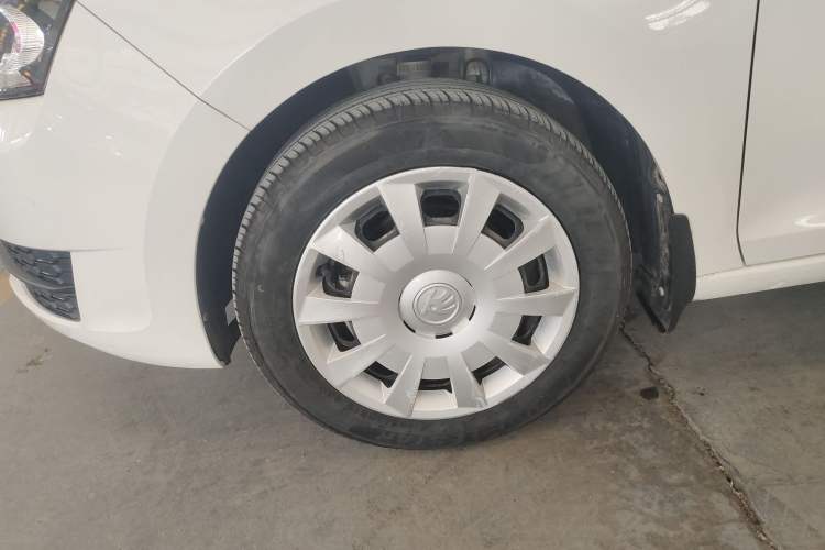 Used Skoda Rapid Spaceback 2016 Revised Version 1.4L Manual Front-Drive Edition
