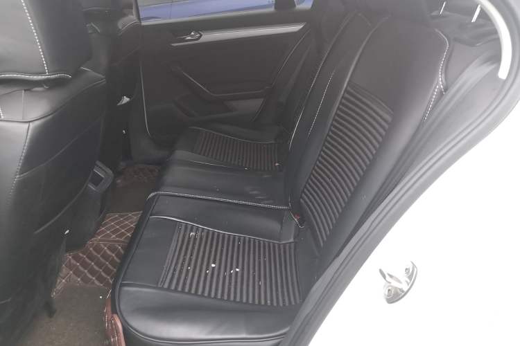 Used Volkswagen Lamando 2019 230TSI DSG Fashion Edition China V Standard
