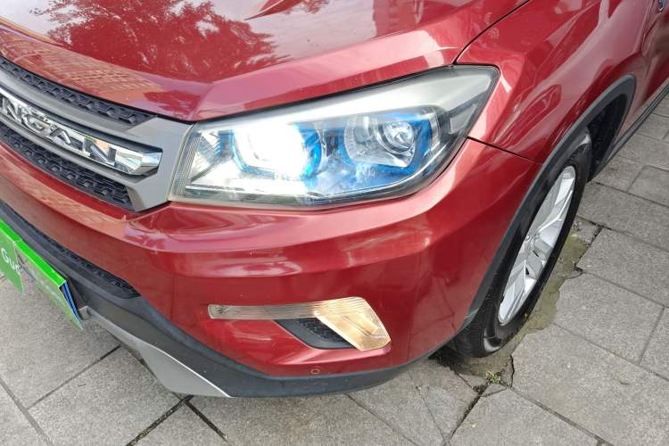 Used CHANGAN CS75 2016 1.8T Automatic Elite Model China V Standard Left Front Headlight
