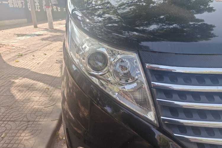 Used JAC Group Refine M5 2014 1.9T Diesel Manual Business Edition
