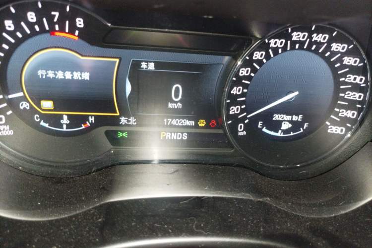 Used Lincoln MKC 2017 2.0T Two-Wheel Drive Deluxe Edition