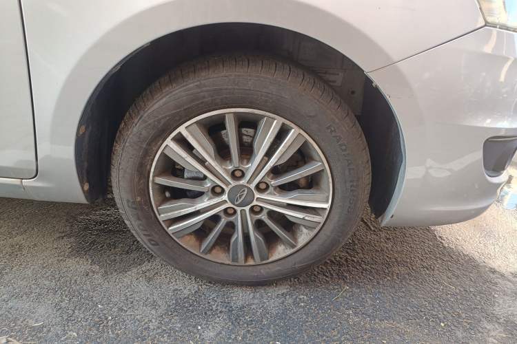 Used Chery E3 2013 1.5L Manual Fashion Model
