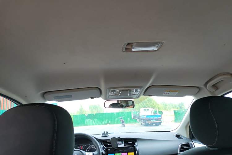 Used Nissan Sylphy 2024 Classic 1.6XE CVT Comfort Edition Headliner