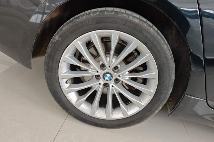 Used BMW 5 Series 2021 525Li Luxury Package