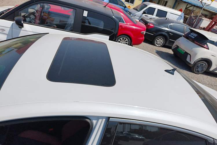 Used CHANGAN Eado 2024 PLUS Blue Whale NE 1.4T GDI DCT High-Energy Edition Roof