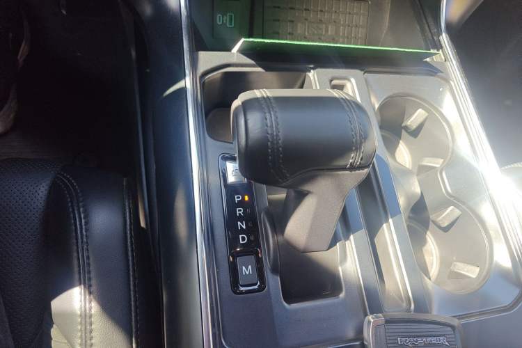 Used Ford F-150 Raptor 2023 3.5T Raptor Gear Lever
