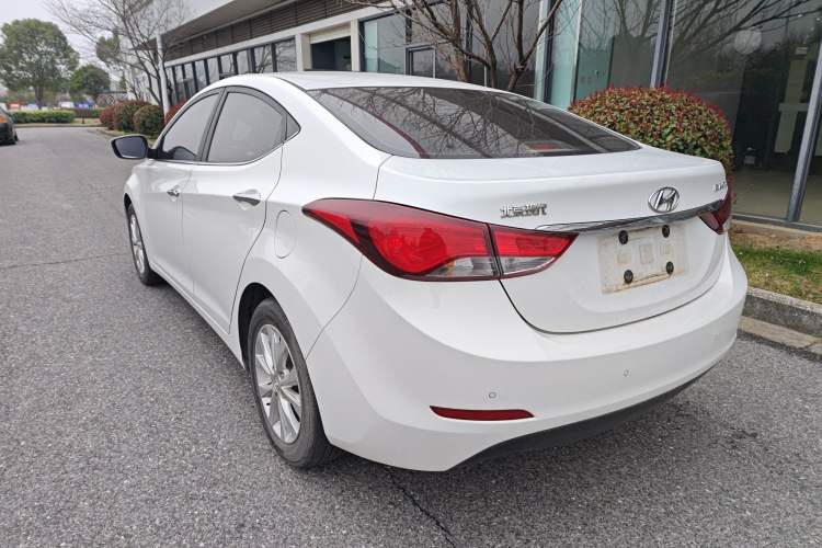 Used Hyundai Elantra (5th Generation / Langdong) 2016 1.6L Automatic Prestige Model Rear Left 45 Deg