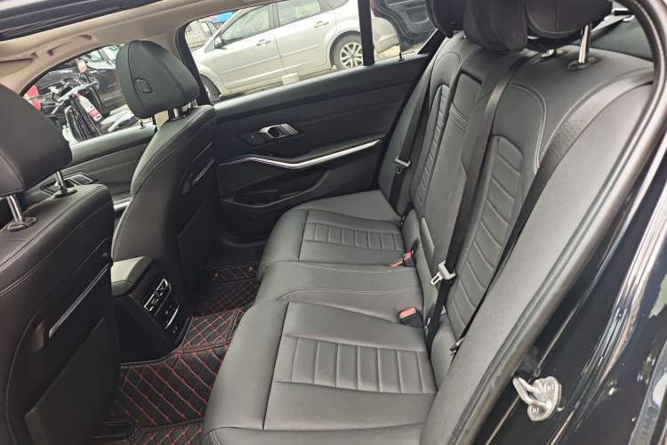 Used BMW 3 Series 2020 325Li M Sport Night Edition Package Left Rear Seat