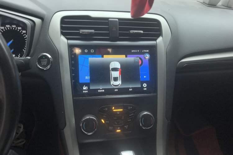 Used Ford Mondeo 2013 2.0L GTDi 200 Fashion Edition Audio And AC Panel