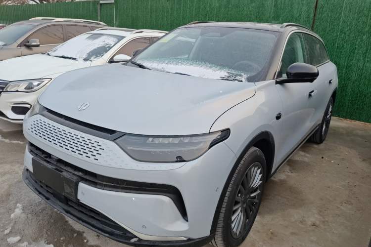 Used Leapmotor C11 2024 Range-Extended 300 Luxury Edition