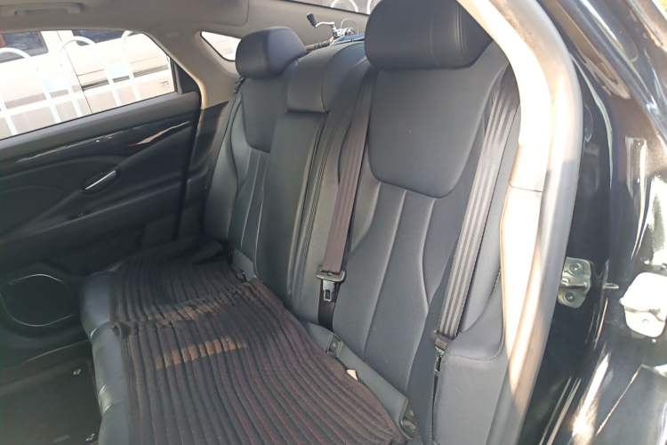 Used Geely Auto Emgrand GT 2016 2.4L Comfort Version
