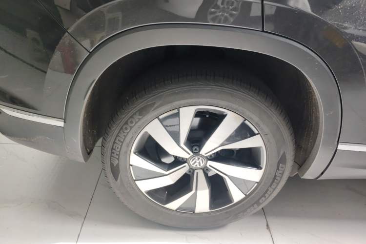 Used Volkswagen Tayron 2020 330TSI Two-Wheel Drive Luxury Smart Connectivity Version Exterior 5