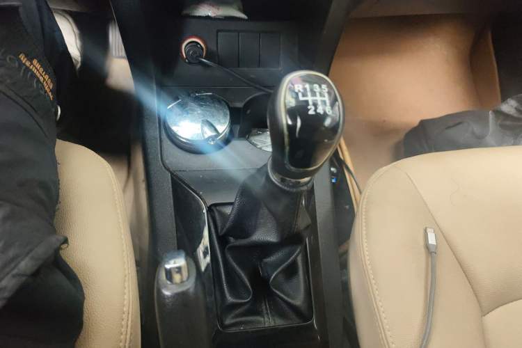 Used Land X5 2013 2.0T Manual Chuanling Edition