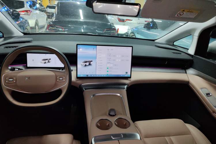 Used XPeng X9 2024 640 All-Wheel Drive High-Performance Max