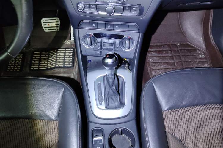 Used Audi Q3 2016 30 TFSI Fashion Model