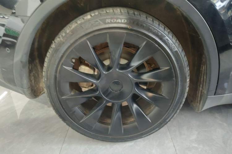 Used Tesla Model Y 2022 Rear-Wheel-Drive Version
