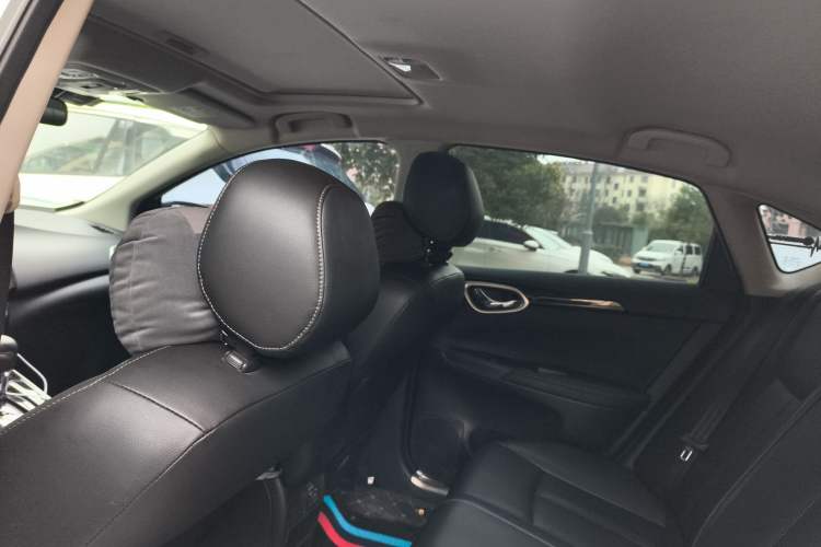 Used Nissan Sylphy 2024 Classic 1.6XL CVT Luxury Edition Headliner