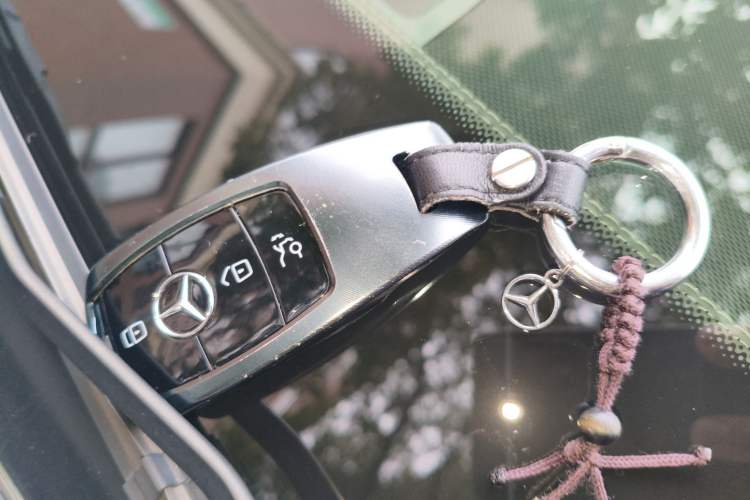 Used Mercedes-Benz E-Class 2016 E 300 L Stylish Model