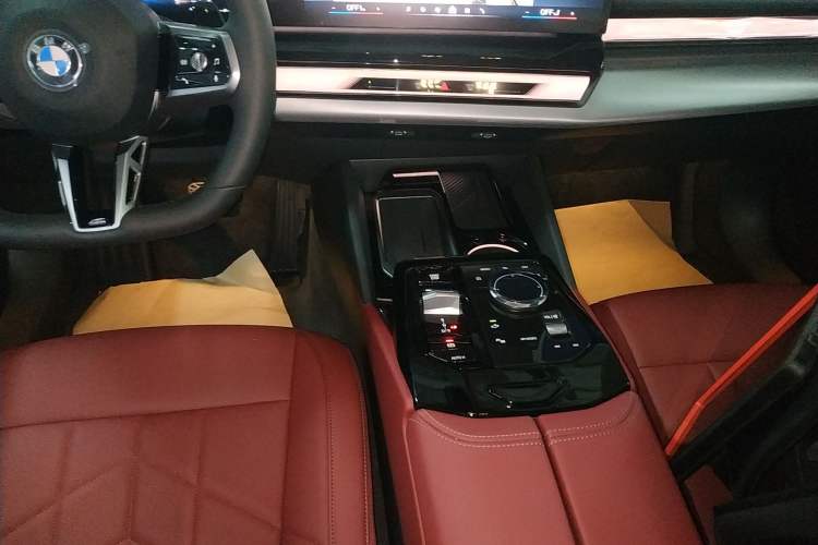 Used BMW 5 Series 2026 530Li Leading M Sport Package