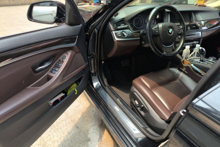 Used BMW 5 Series 2014 525Li Luxury Design Package