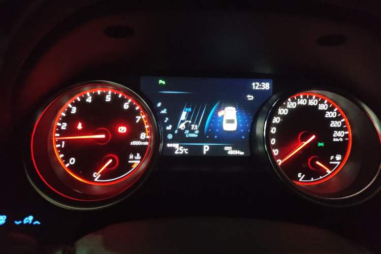 Used Toyota Camry 2019 2.5S FENGSHANG Version China V Standard Instrument Cluster