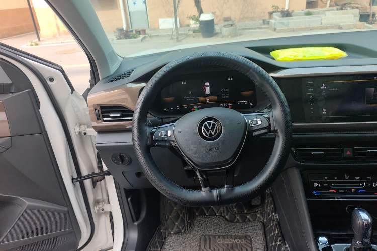 Used Volkswagen Tharu 2022 280TSI Two-Wheel Drive Comfort Edition