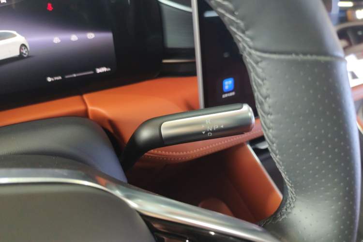 Used Hima AITO M5 2025 Extended-Range Ultra All-Wheel-Drive Version