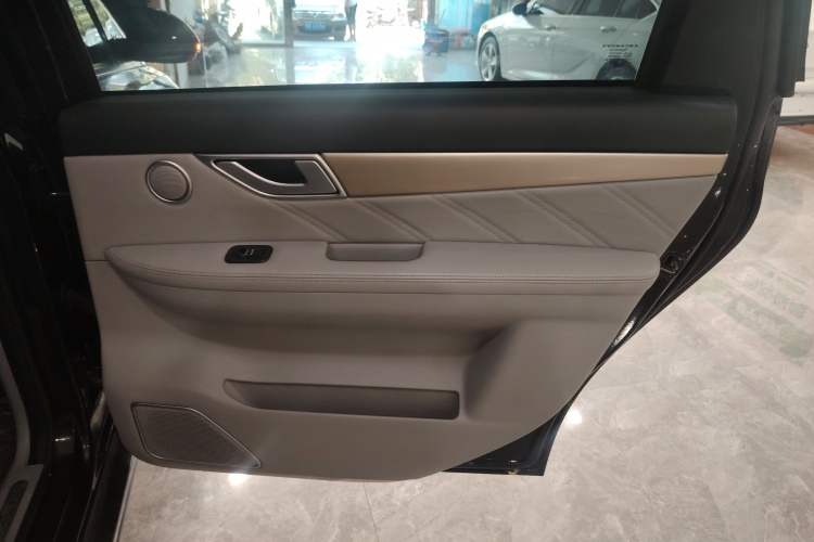 Used Denza Denza 2018 500 Fashion Edition
