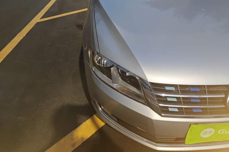 Used Volkswagen Lavida 2013 Restyled Classic 1.6L Manual Comfort Edition
