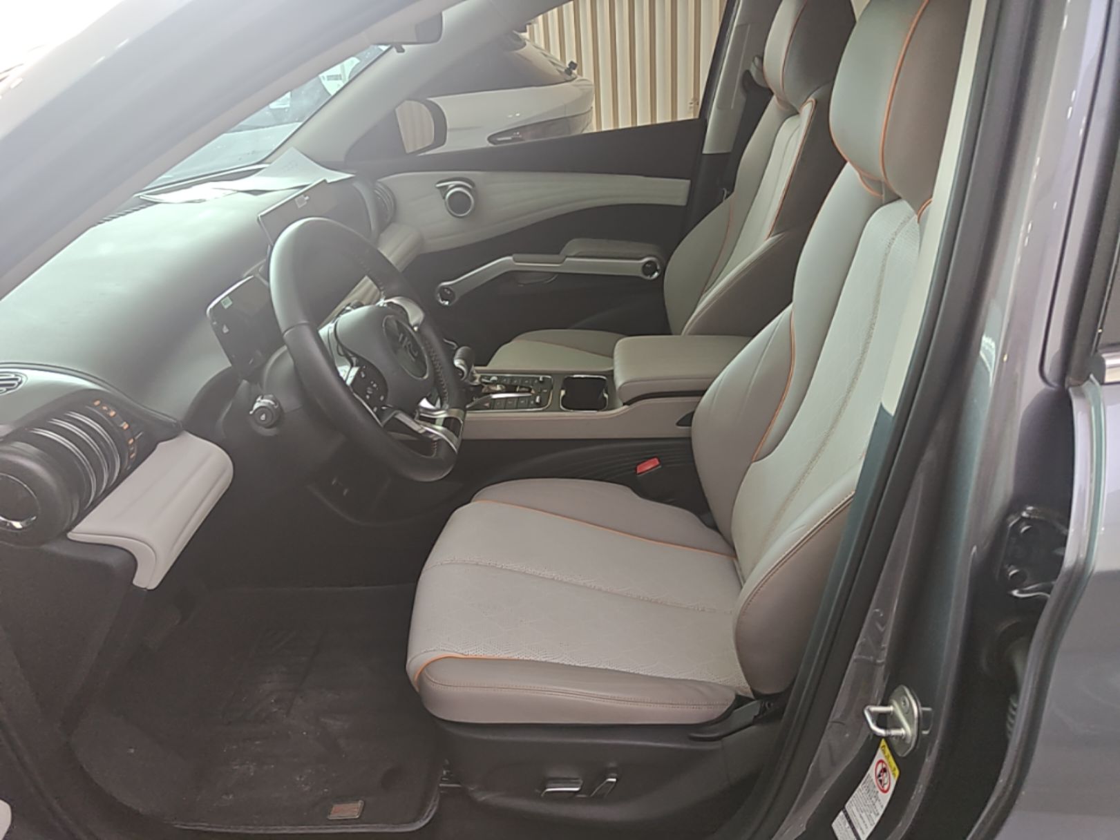 BYD Yuan PLUS 2024 Honor Edition 510KM Leading Model — снимка 19