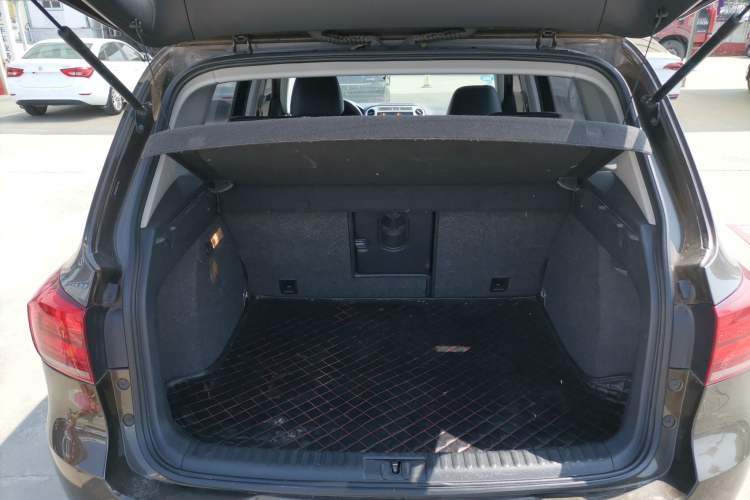 Used Volkswagen Tiguan 2016 280TSI Automatic Two-Wheel-Drive Silk Road Style Edition
