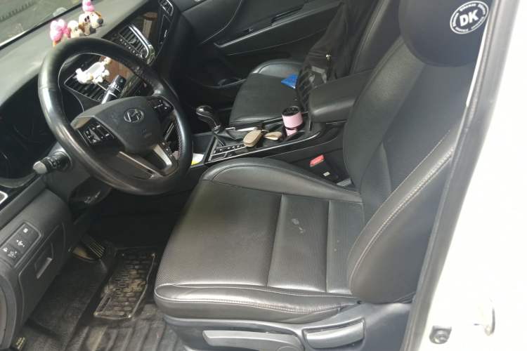 Used Hyundai Mistra 2014 1.8L Automatic Smart GLS Left Front Seat