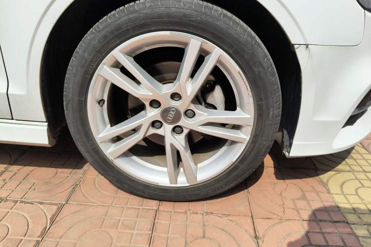 Used Audi A3 2020 Limousine 35 TFSI Fashion Edition China VI Emission Standard