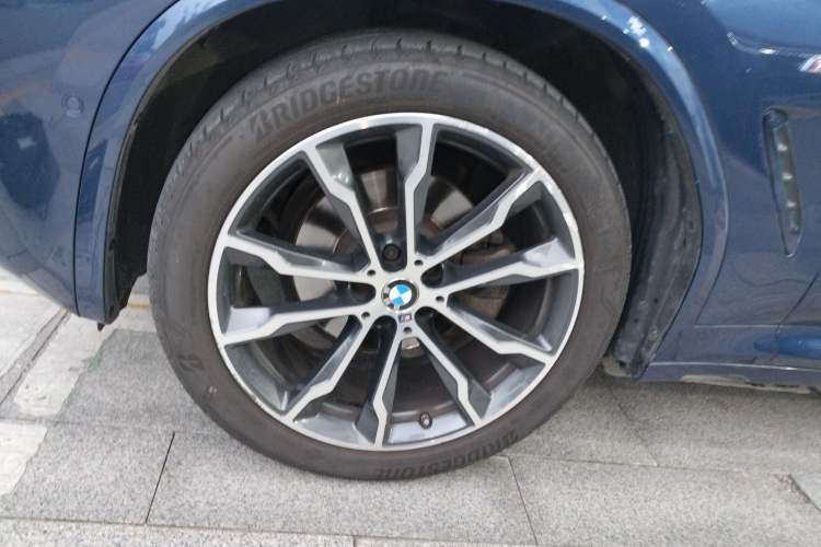 Used BMW X3 2020 xDrive30i Luxury Model with M Sport Package
