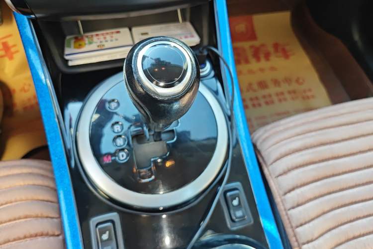 Used Mazda CX-7 2014 2.3T Smart All-Wheel Drive Supreme Edition Gear Lever