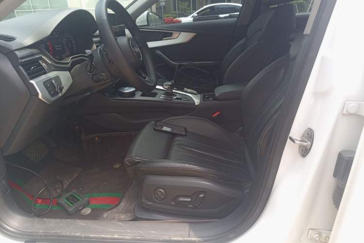 Used Audi A4L 2020 40 TFSI Fashion Dynamic Model Left Front Seat