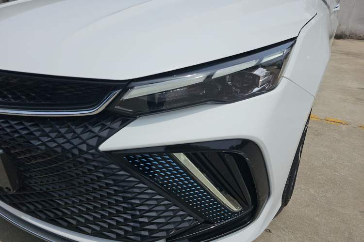 Used Geely Auto Emgrand L 2022 1.4T CVT Flagship Edition
