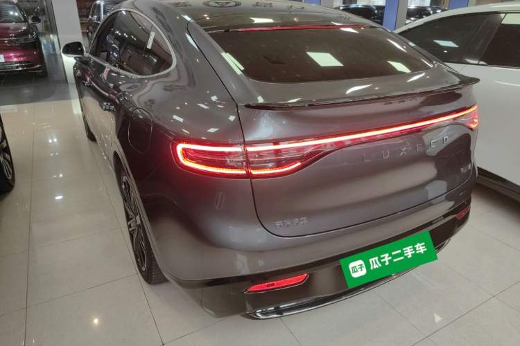 Used Hima Luxeed R7 2025 Extended-Range 331km Ultra